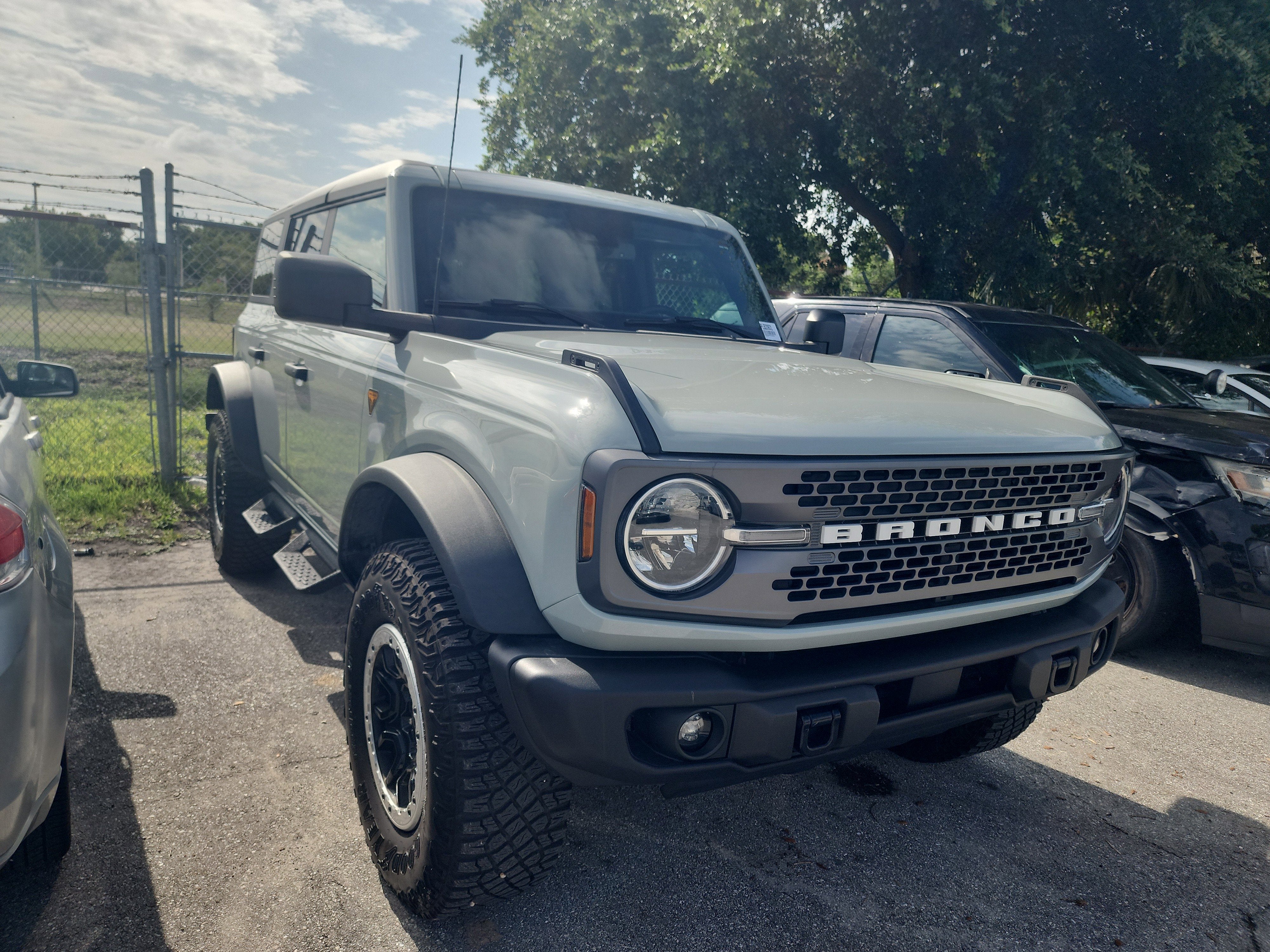2023 Ford Bronco Badlands
