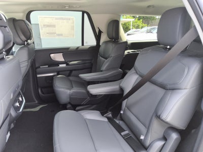 2027 Ford Expedition Max Active