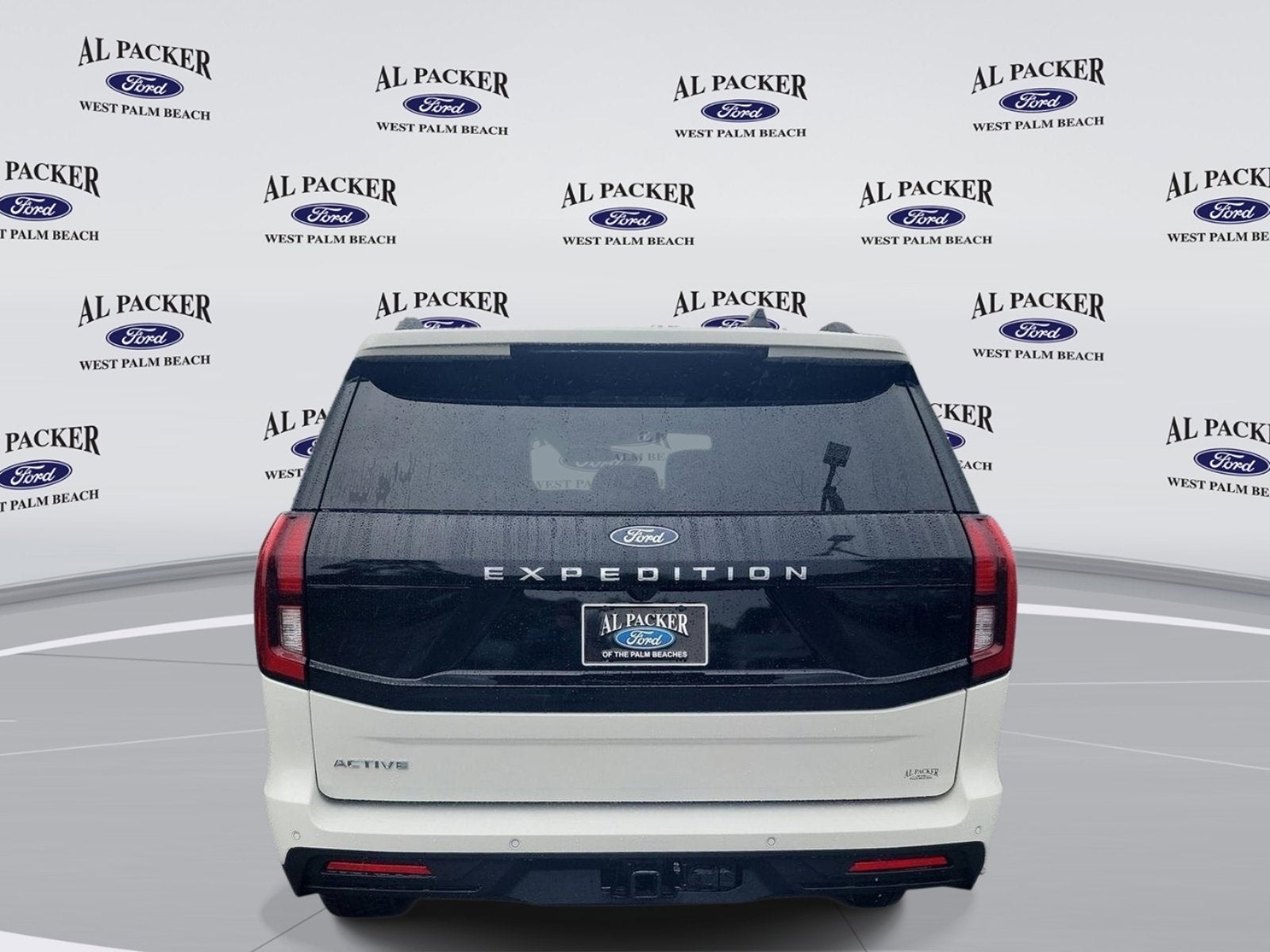 2026 Ford Expedition Active