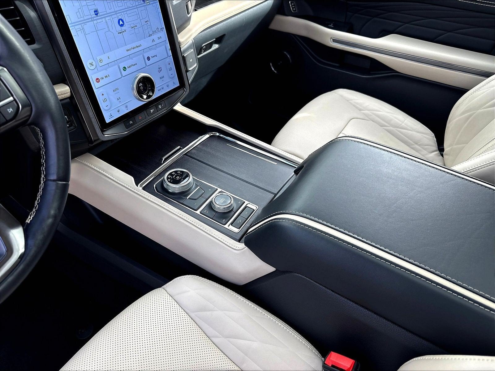 2023 Ford Expedition Platinum