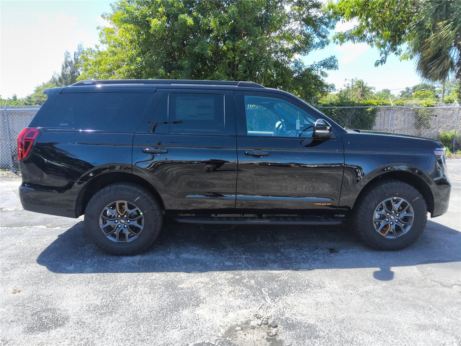 2026 Ford Expedition Tremor