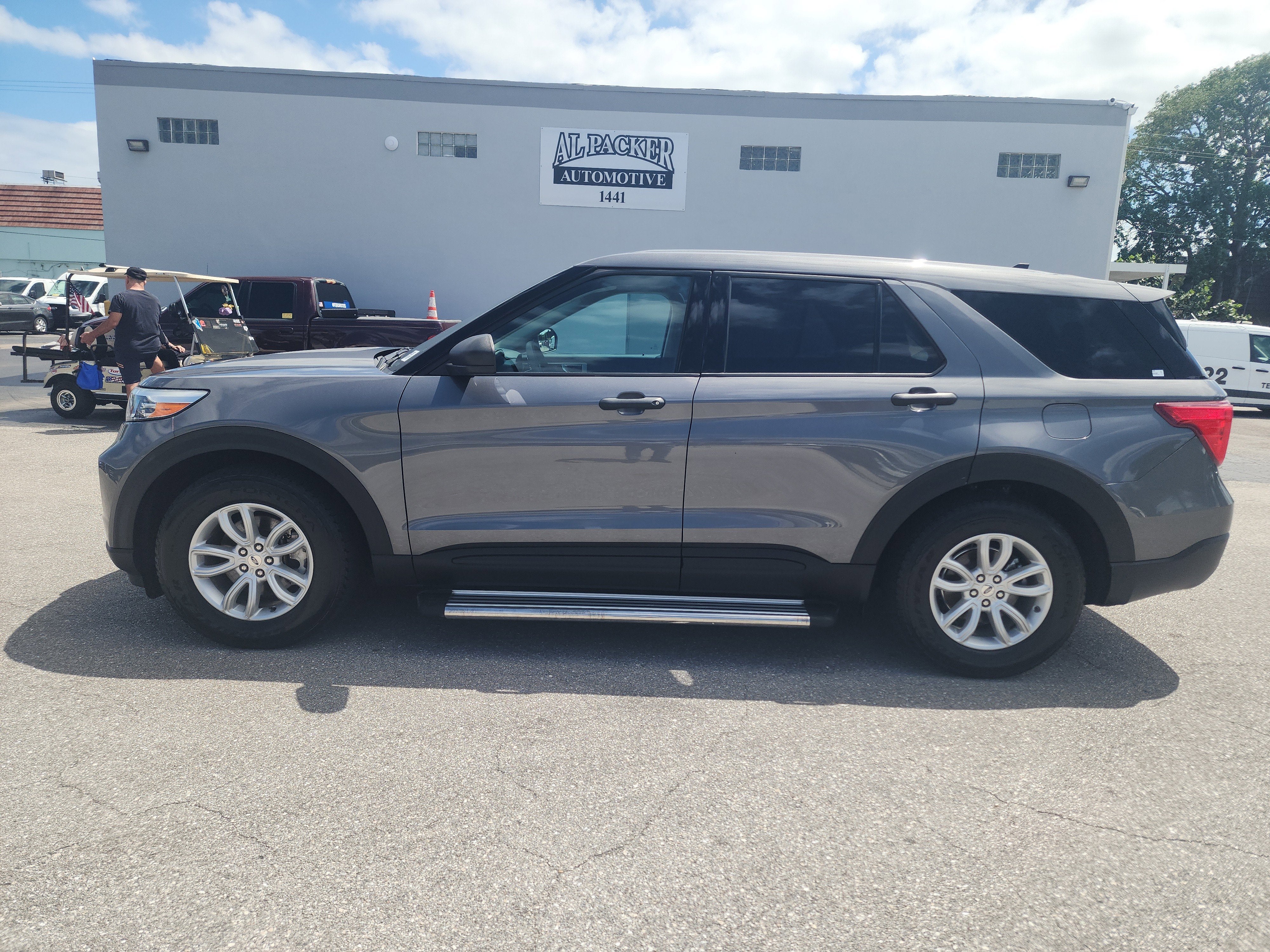 2021 Ford Explorer Base