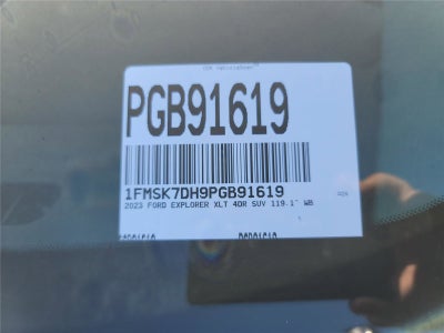 2023 Ford Explorer XLT