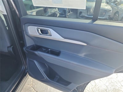 2026 Ford Explorer Active with 200A Pkg