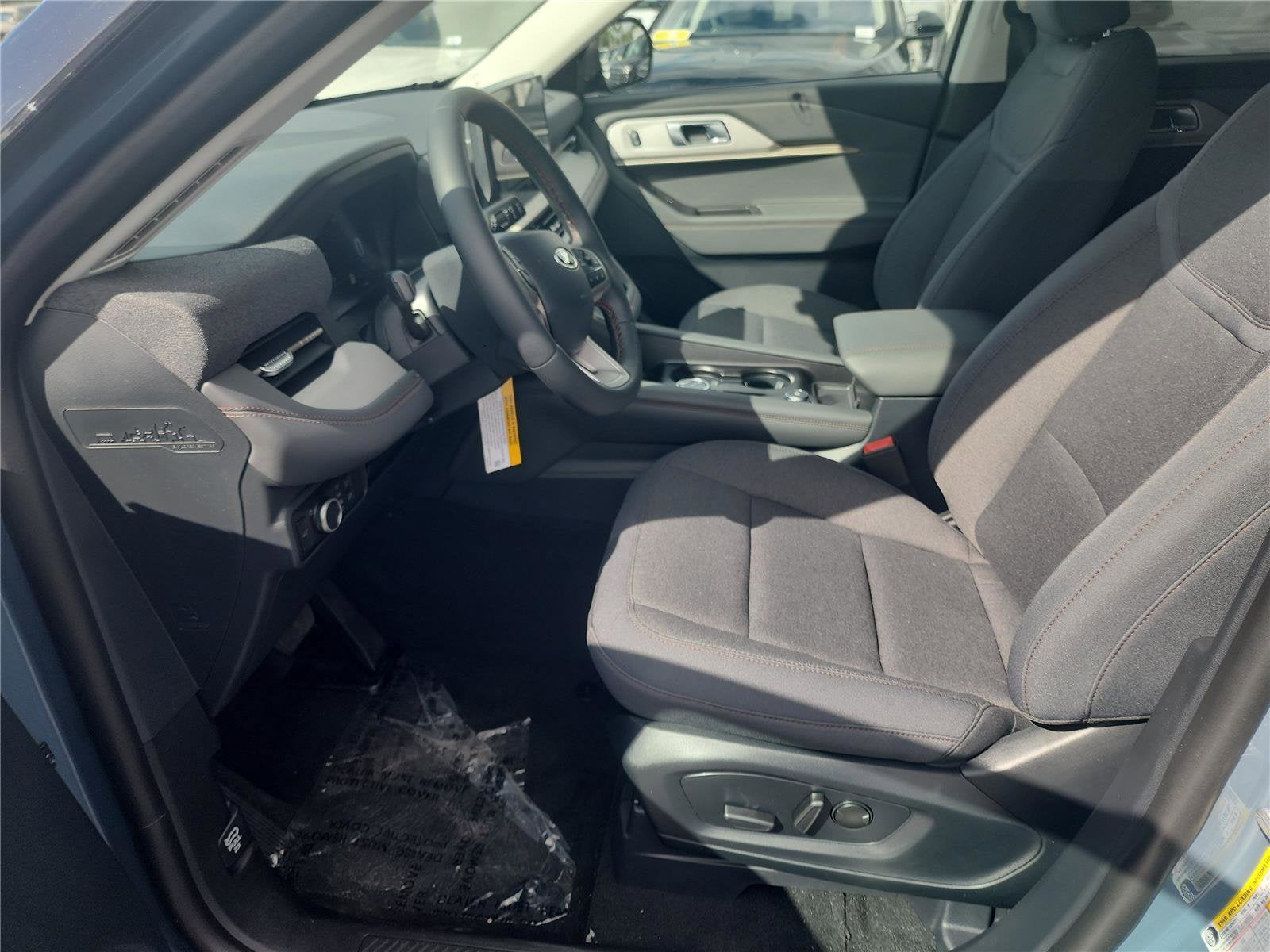 2026 Ford Explorer Active with 200A Pkg