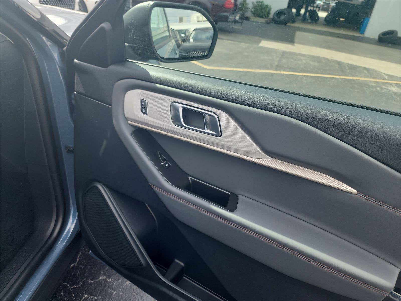 2026 Ford Explorer Active with 200A Pkg