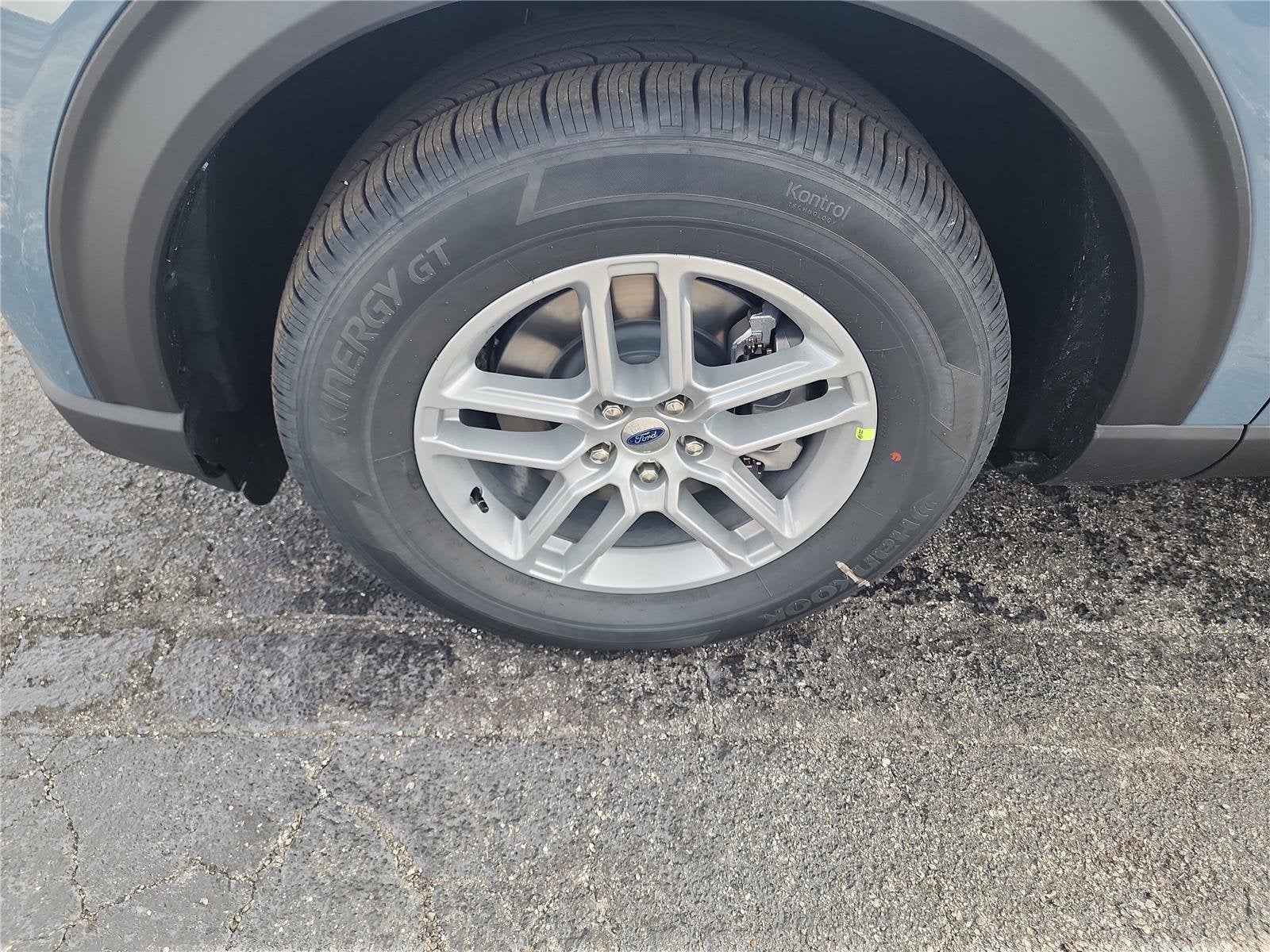 2026 Ford Explorer Active with 200A Pkg