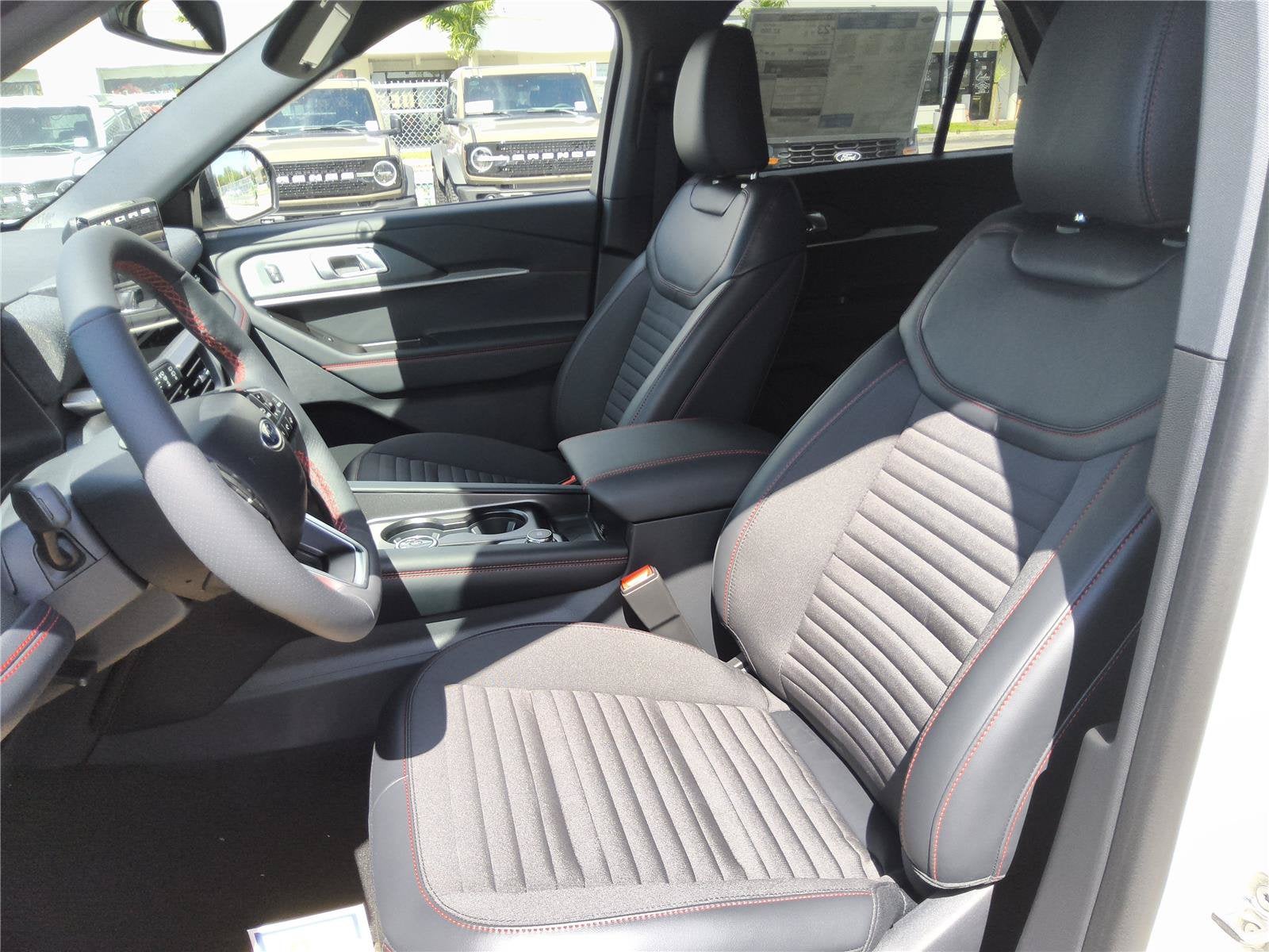 2027 Ford Explorer ST-Line