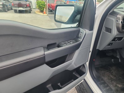 2025 Ford F-150 Lightning Pro