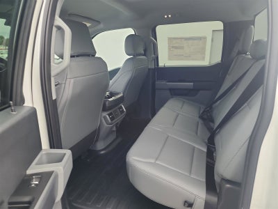 2025 Ford F-150 Lightning Pro