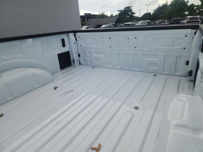 2025 Ford F-150 Lightning Pro