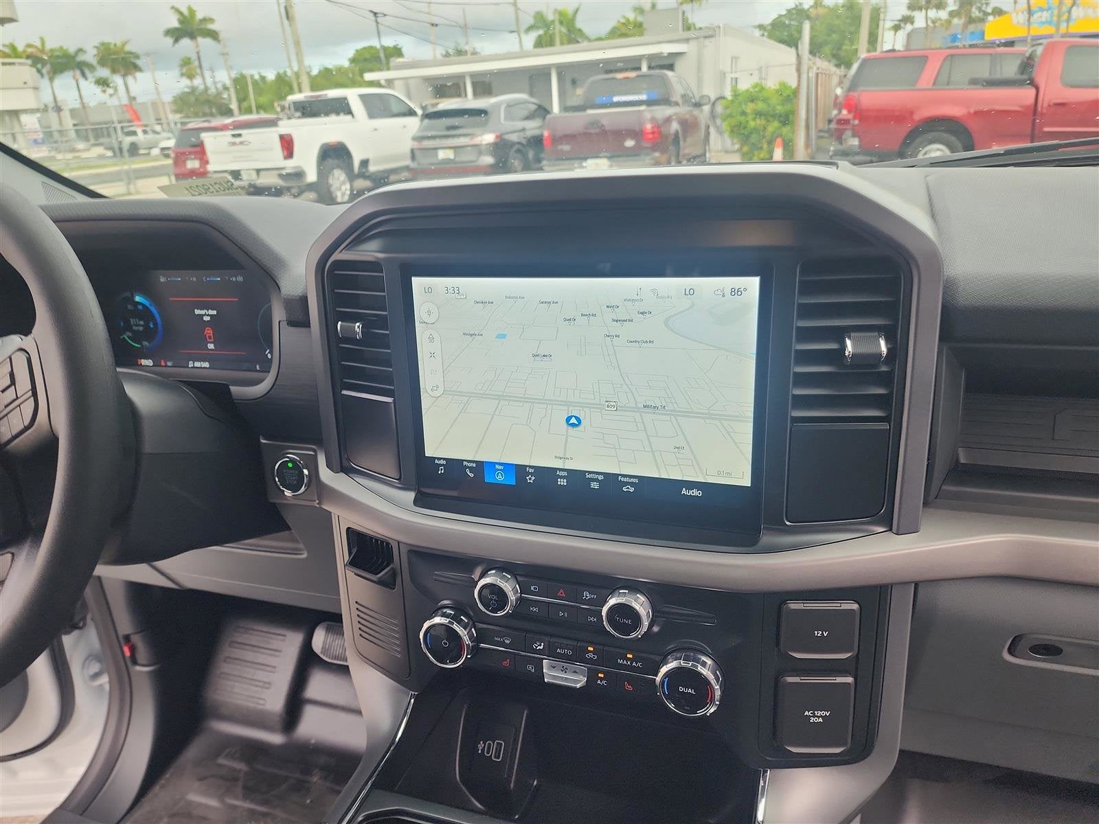 2025 Ford F-150 Lightning Pro