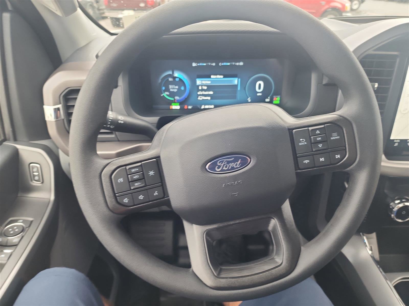 2025 Ford F-150 Lightning Pro