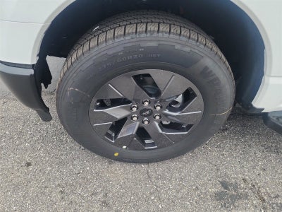 2025 Ford F-150 Lightning Pro