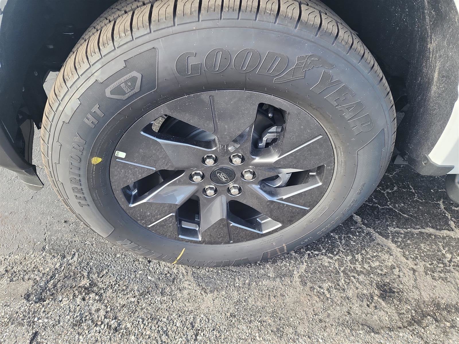 2025 Ford F-150 Lightning Pro