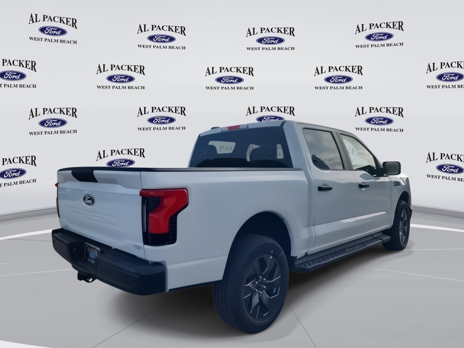 2025 Ford F-150 Lightning Pro