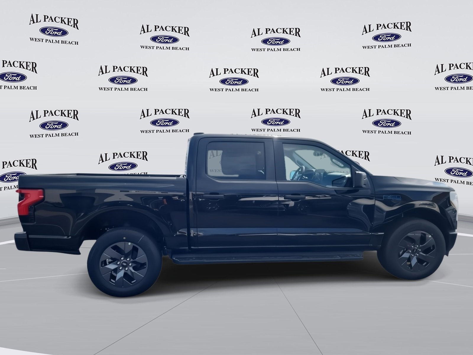 2025 Ford F-150 Lightning Pro