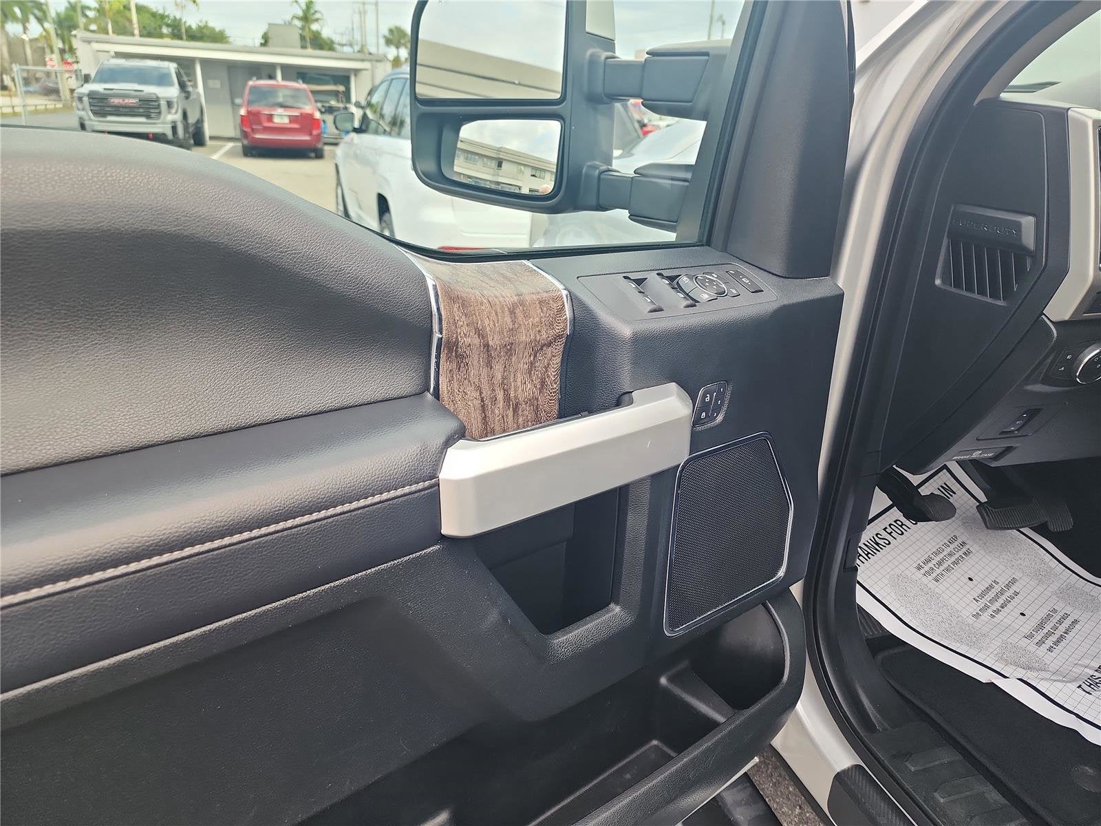 2018 Ford Super Duty F-250 SRW LARIAT