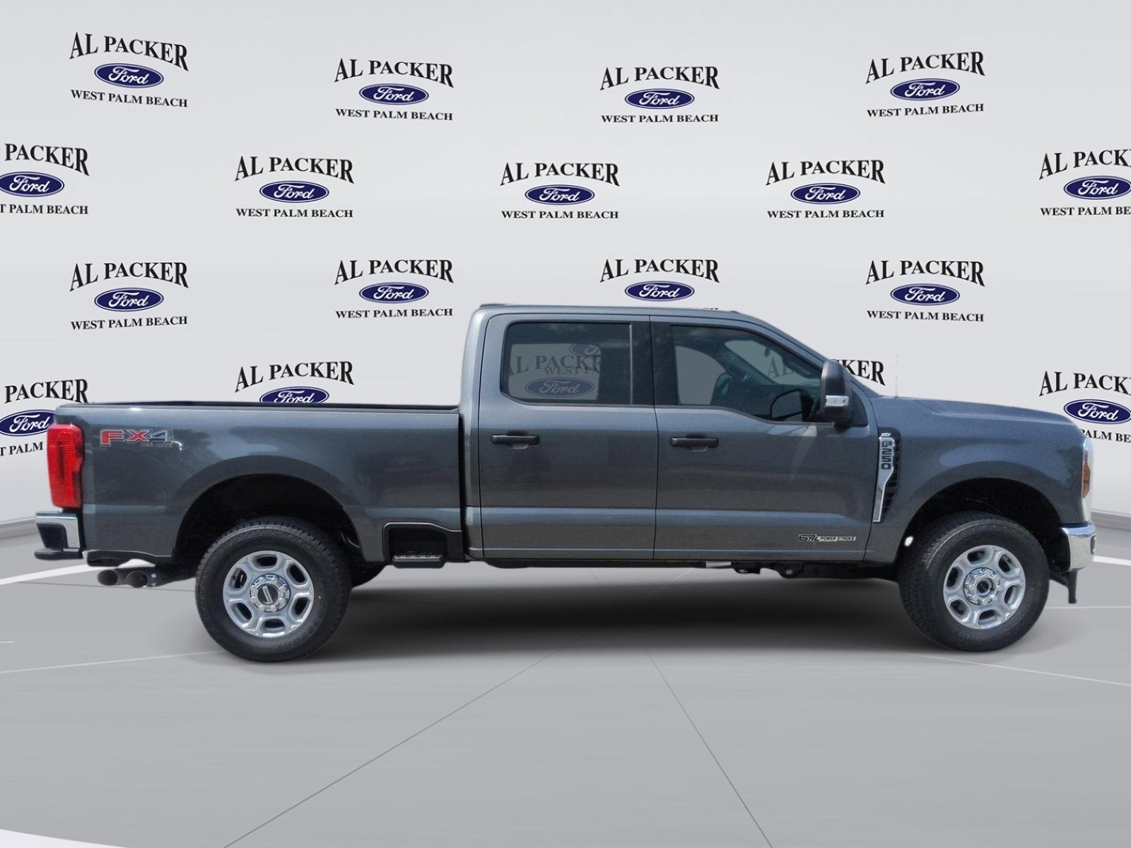 2026 Ford Super Duty F-250 SRW XLT
