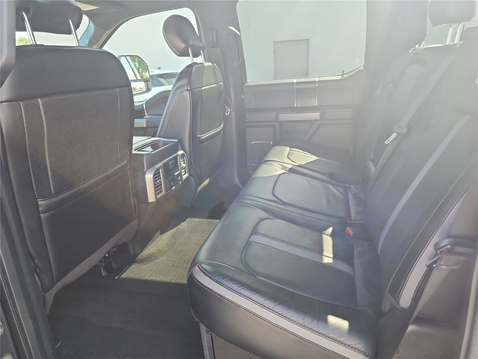 2018 Ford Super Duty F-250 SRW Platinum