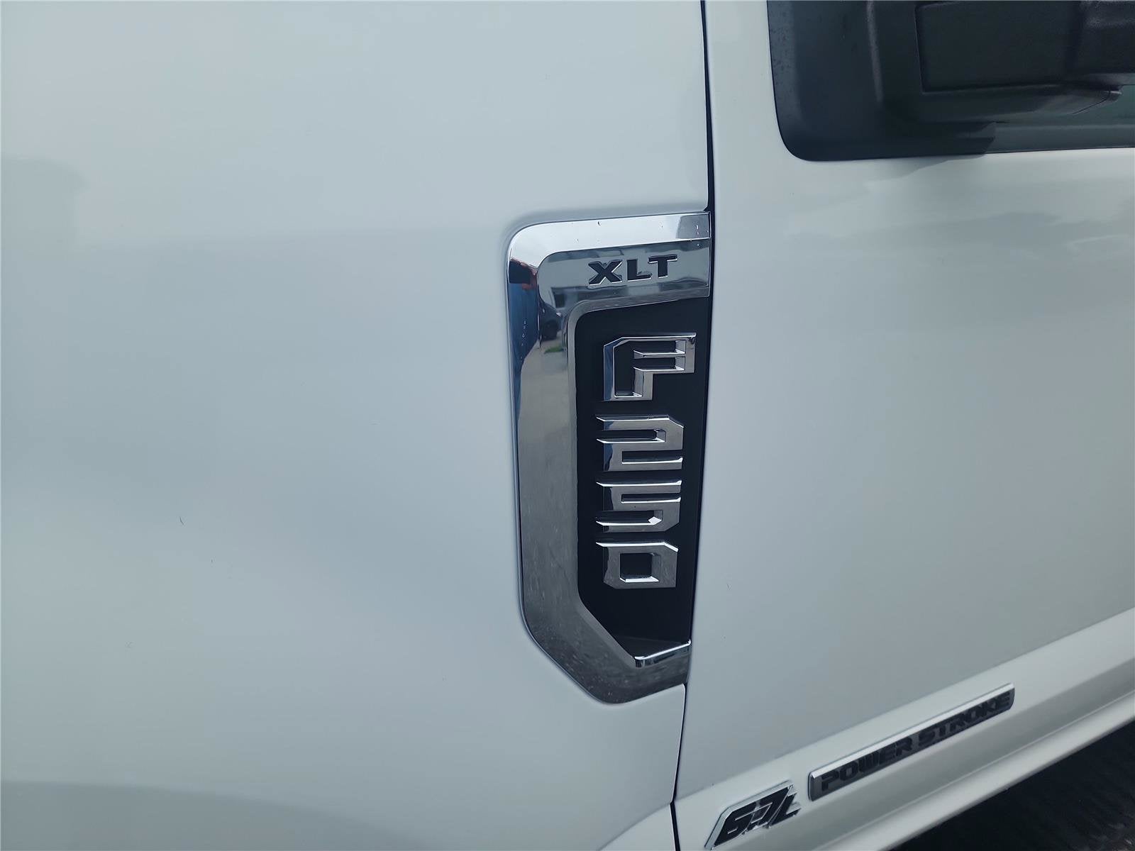 2022 Ford Super Duty F-250 SRW XLT