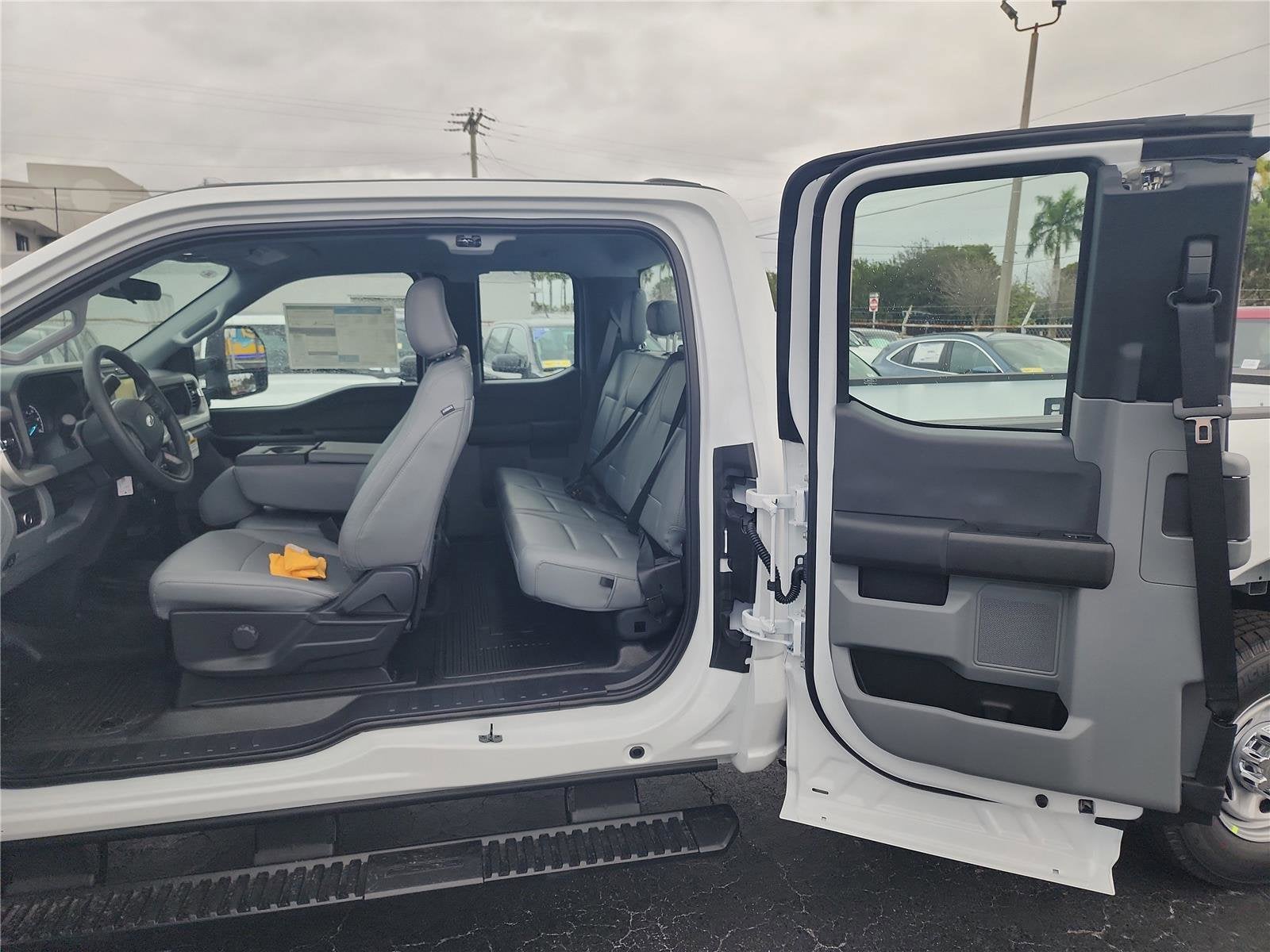 2026 Ford Super Duty F-250 SRW XL