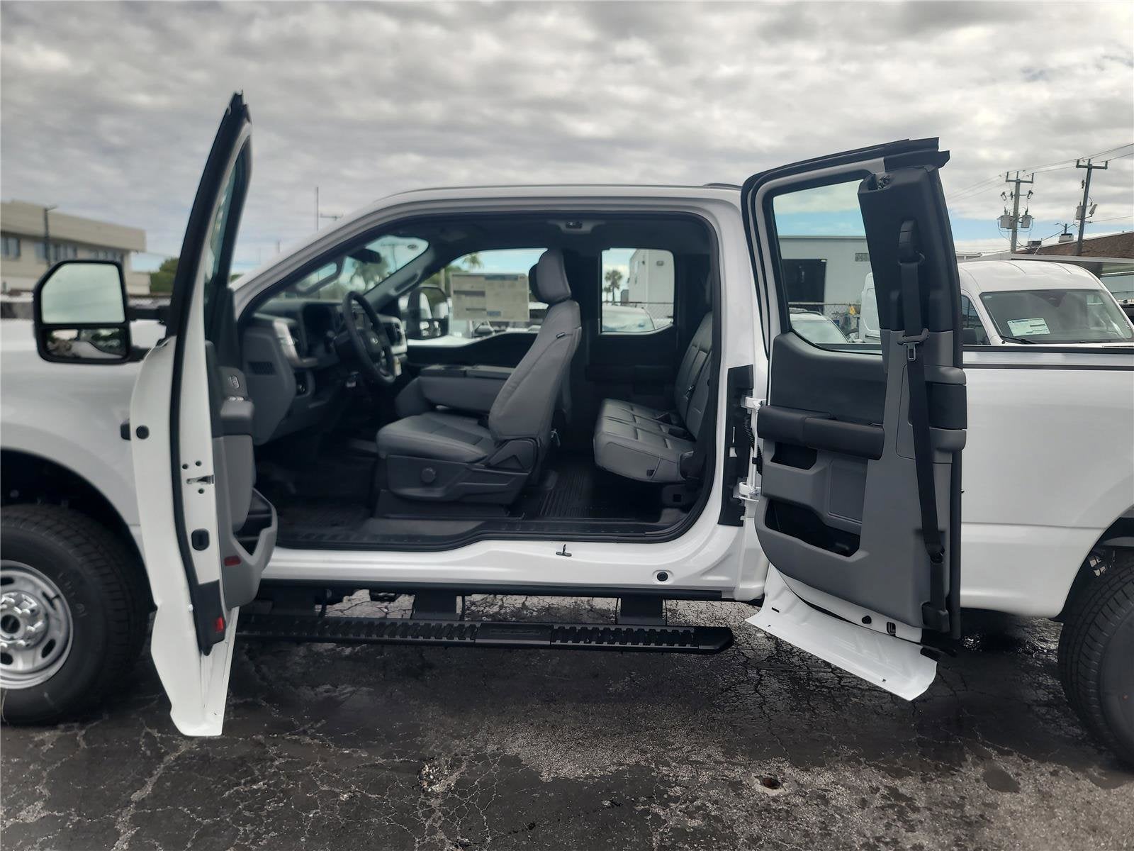 2026 Ford Super Duty F-250 SRW XL