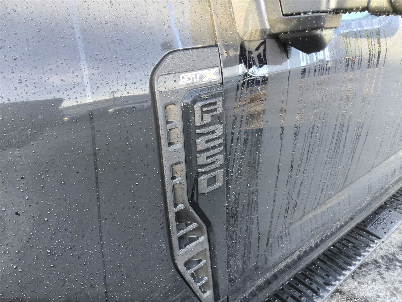 2027 Ford Super Duty F-250 SRW Base