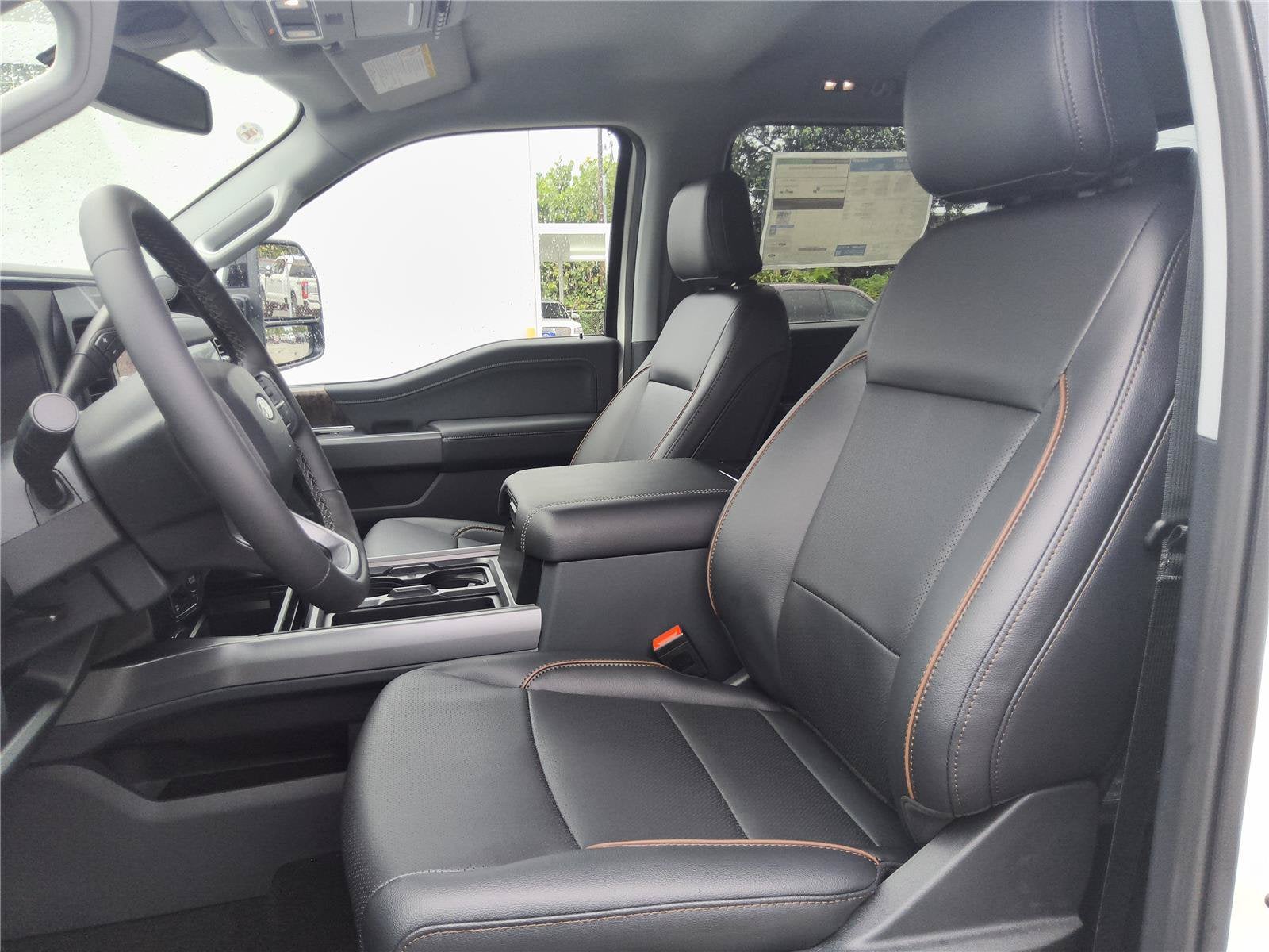 2027 Ford Super Duty F-250 SRW Lariat