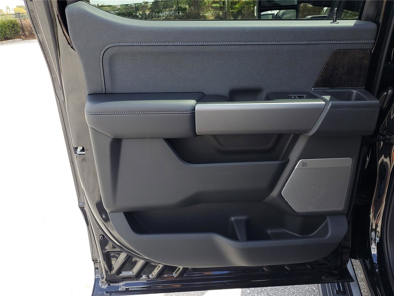 2025 Ford Super Duty F-250 SRW LARIAT