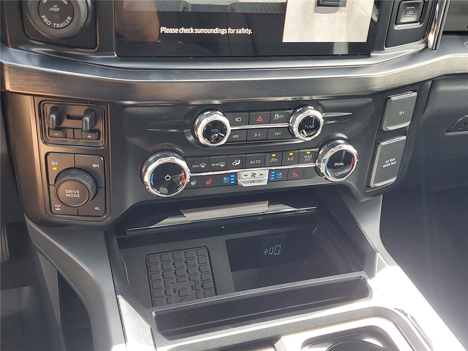 2025 Ford Super Duty F-250 SRW LARIAT