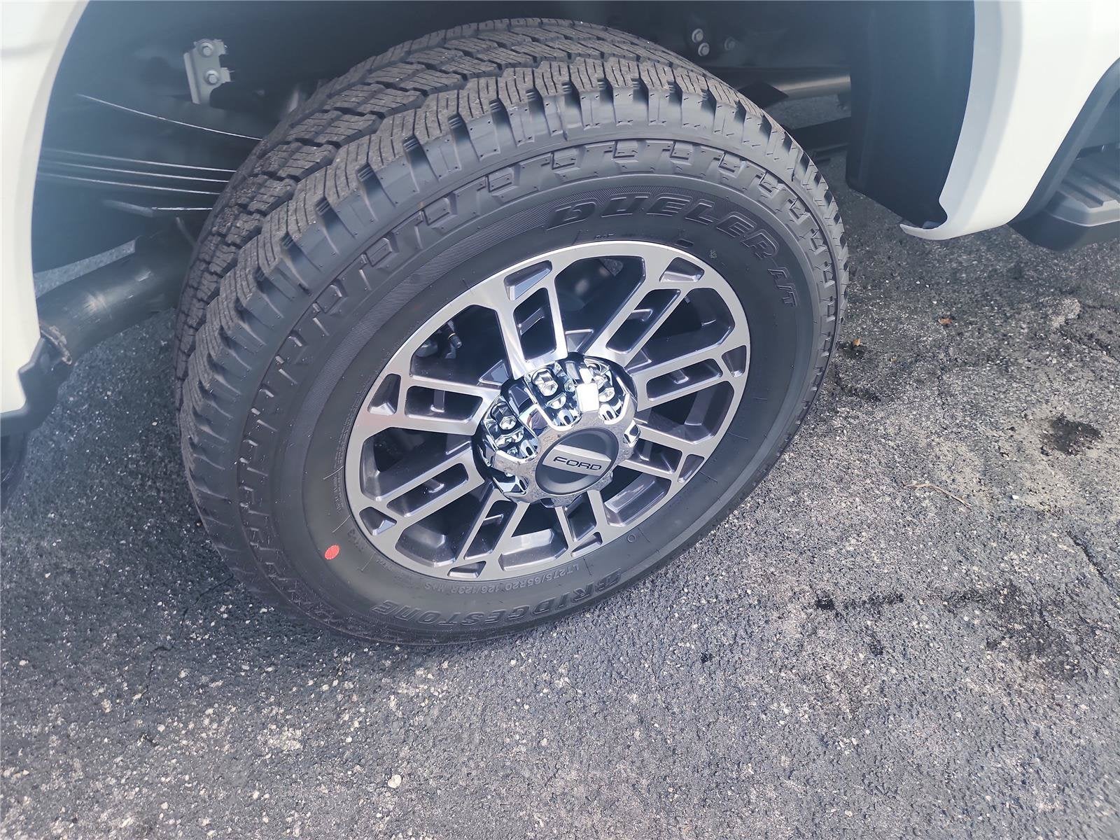 2026 Ford Super Duty F-250 SRW Platinum