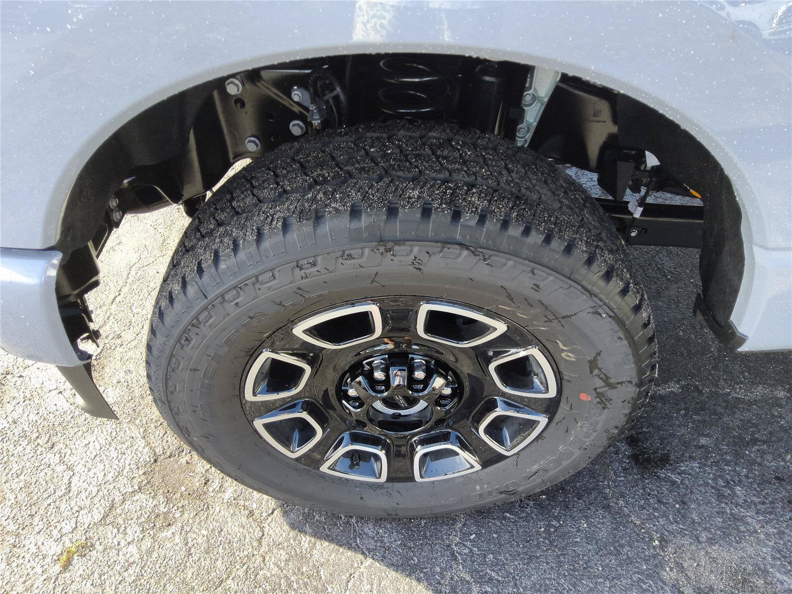 2027 Ford Super Duty F-250 SRW Platinum