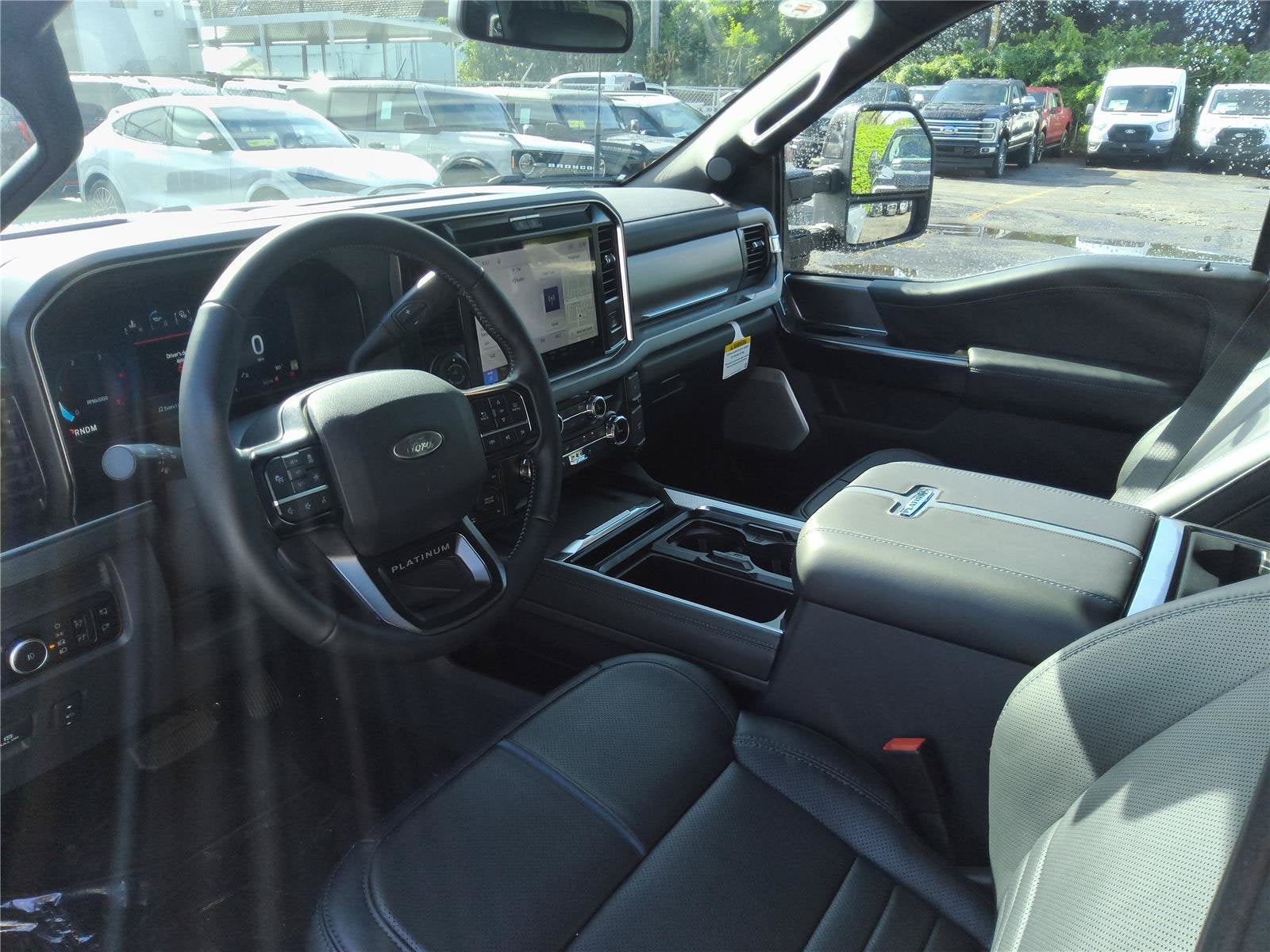 2027 Ford Super Duty F-250 SRW Platinum