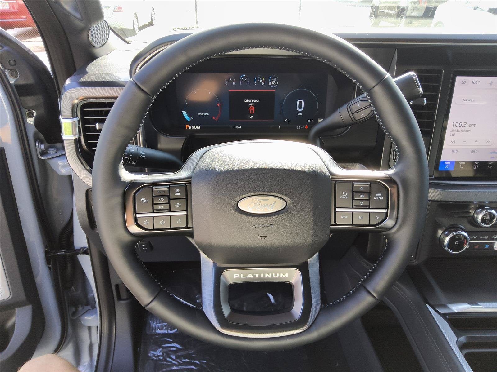 2027 Ford Super Duty F-250 SRW Platinum