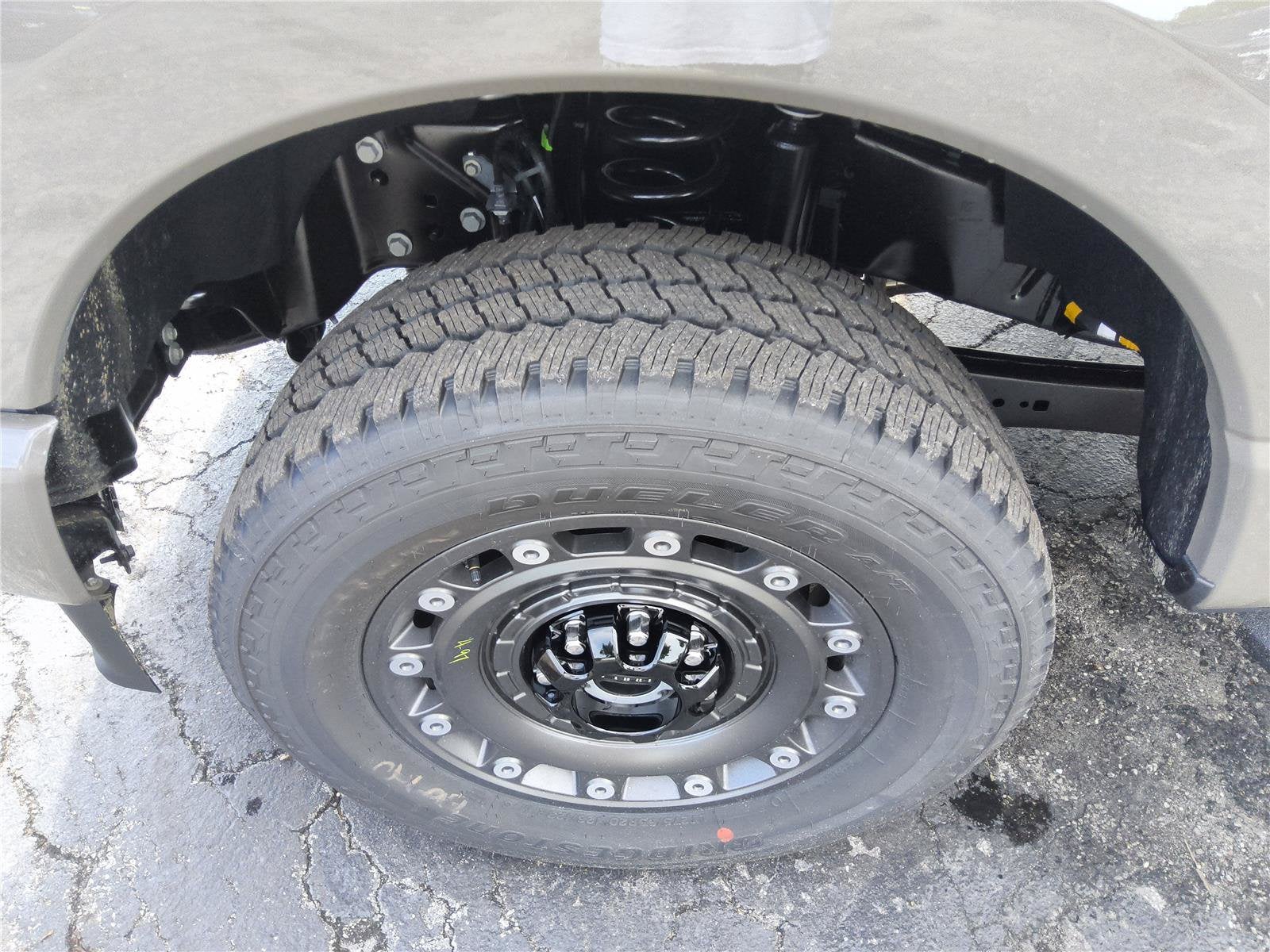 2027 Ford Super Duty F-250 SRW XLT