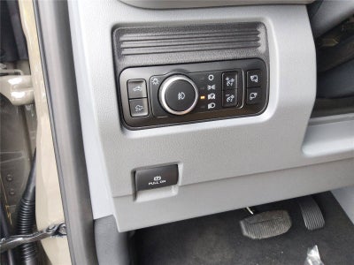 2027 Ford Super Duty F-250 SRW XLT