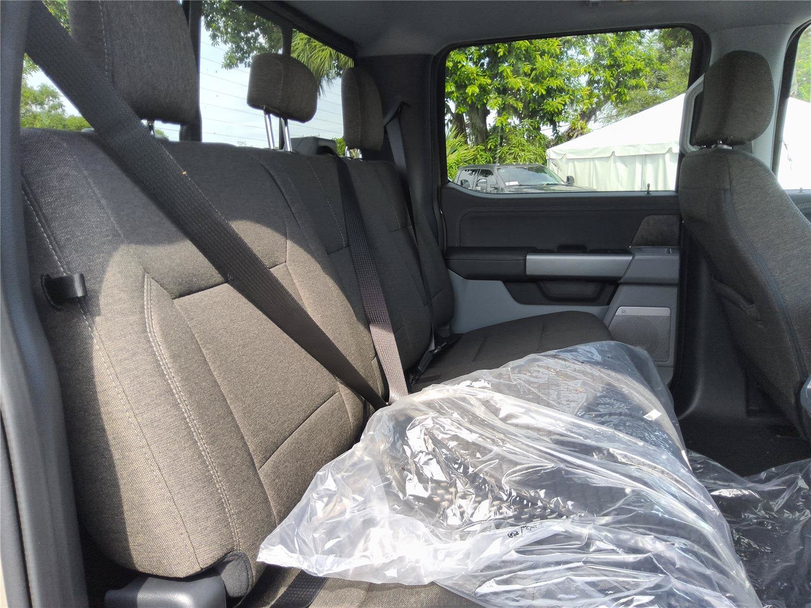 2027 Ford Super Duty F-250 SRW XLT