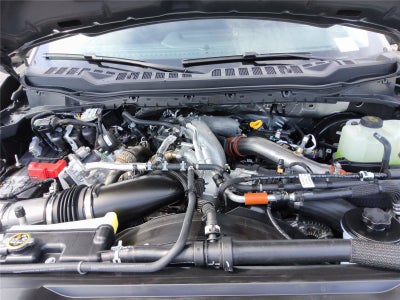 2027 Ford Super Duty F-250 SRW XLT