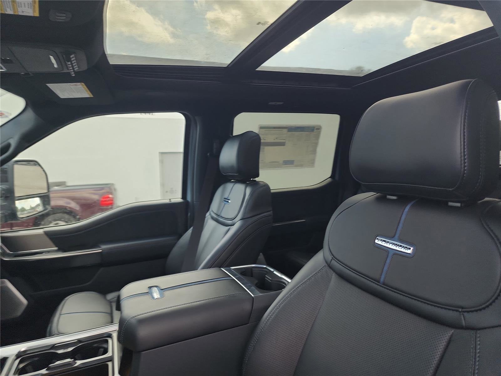 2026 Ford Super Duty F-250 SRW Platinum