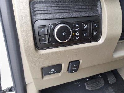2027 Ford Super Duty F-250 SRW Platinum