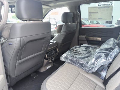 2027 Ford Super Duty F-250 SRW Platinum