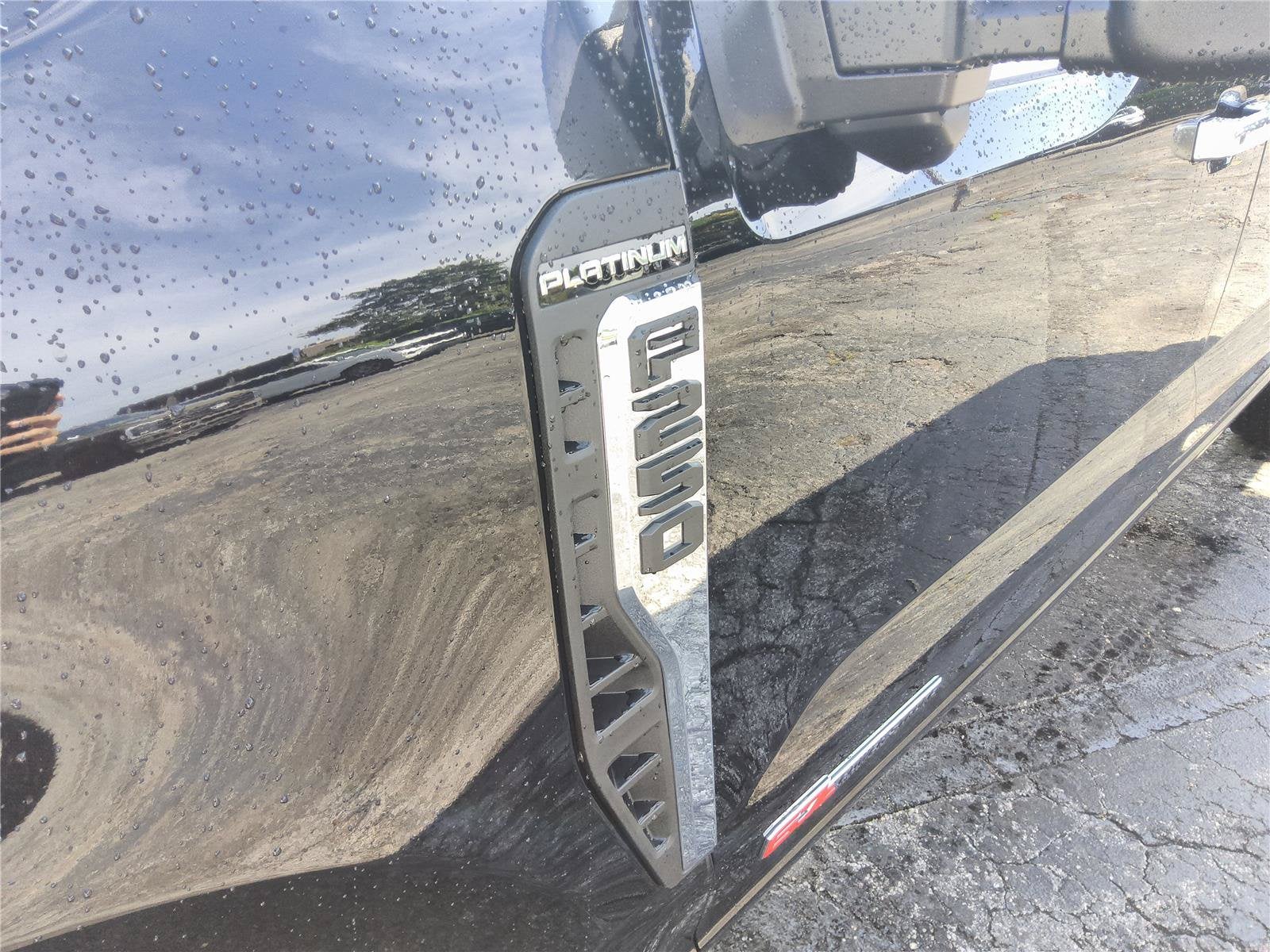 2027 Ford Super Duty F-250 SRW Platinum