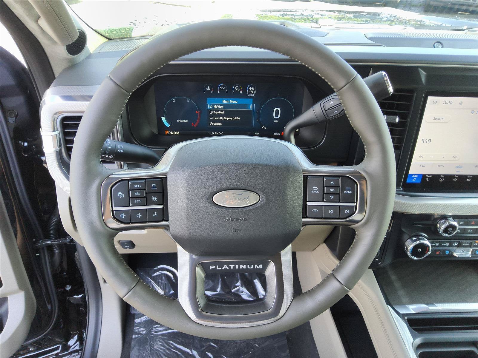 2027 Ford Super Duty F-250 SRW Platinum