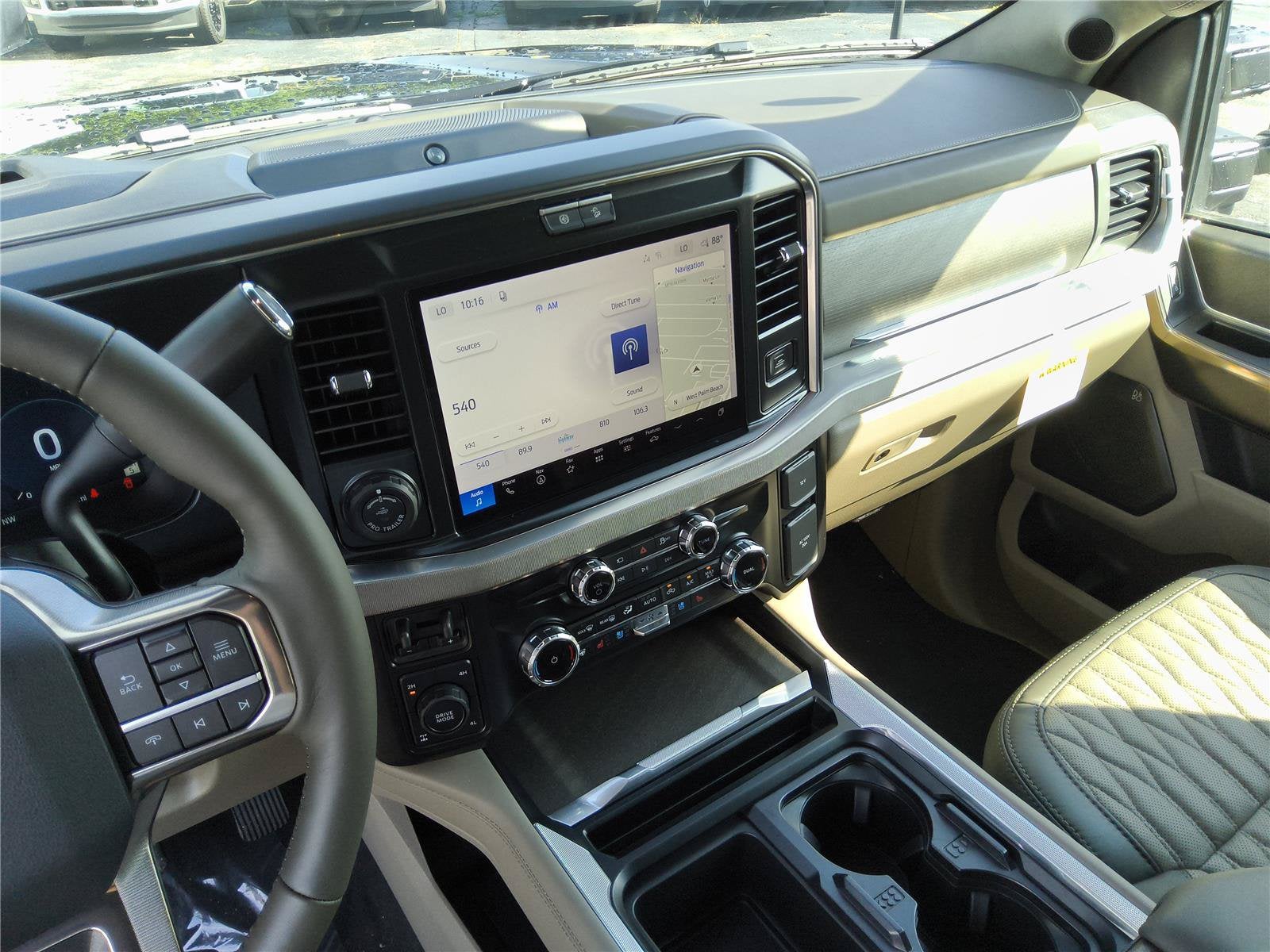 2027 Ford Super Duty F-250 SRW Platinum