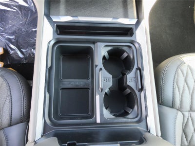 2027 Ford Super Duty F-250 SRW Platinum
