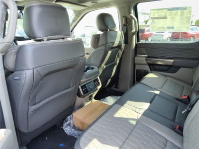 2027 Ford Super Duty F-250 SRW Platinum