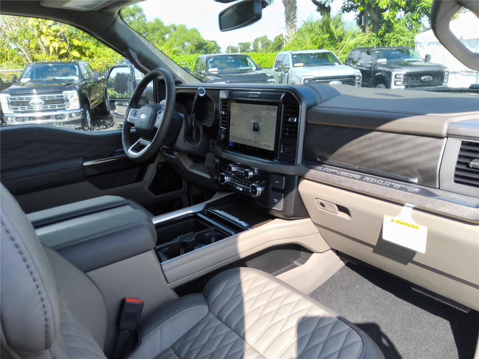 2027 Ford Super Duty F-250 SRW Platinum