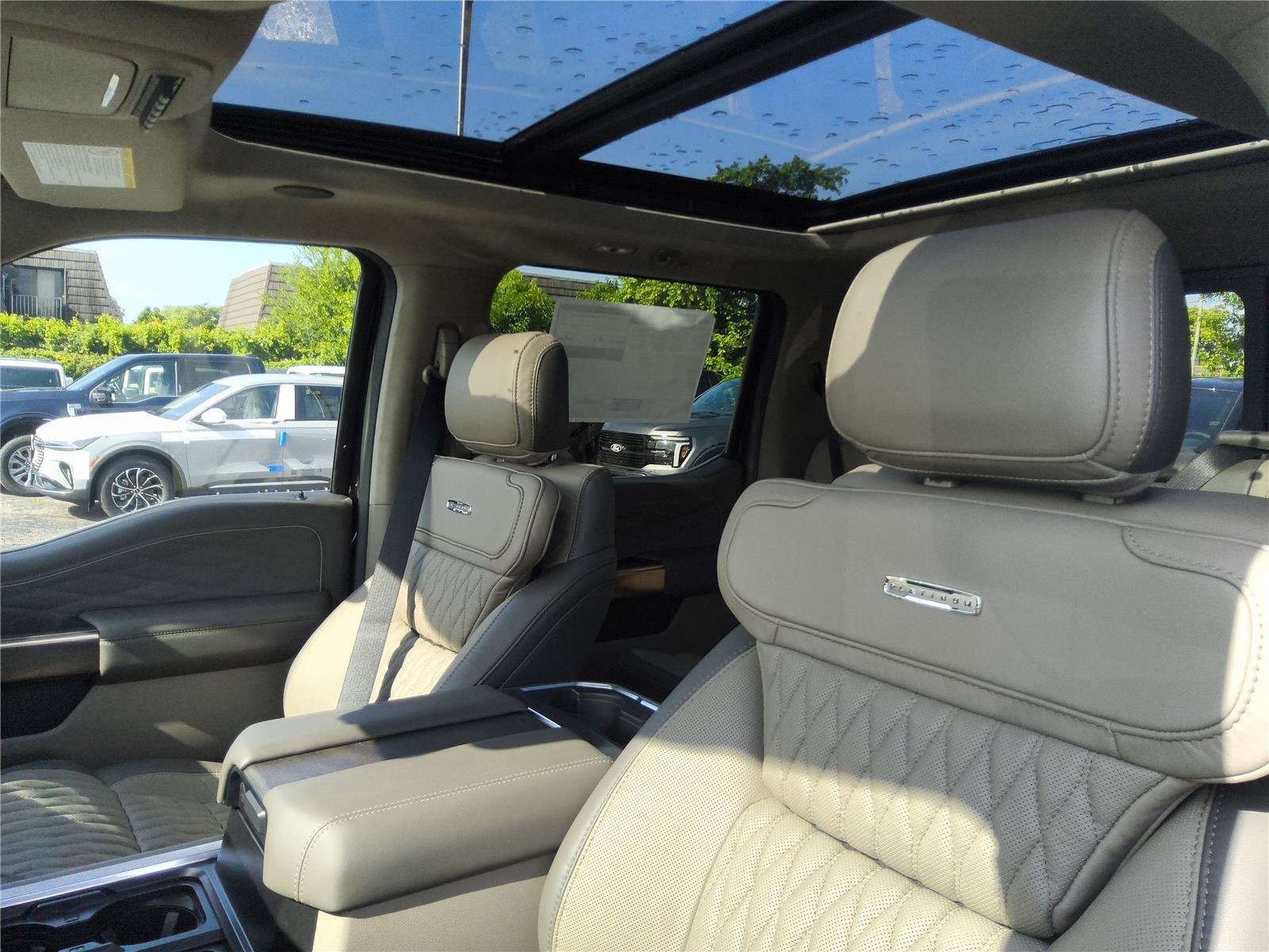 2026 Ford Super Duty F-250 SRW Platinum