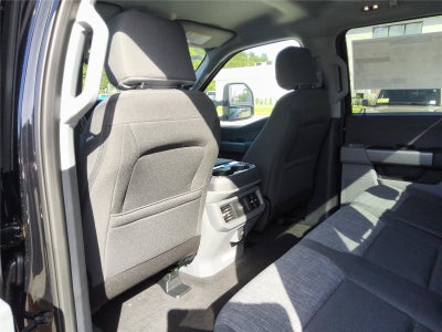2027 Ford Super Duty F-250 SRW XLT